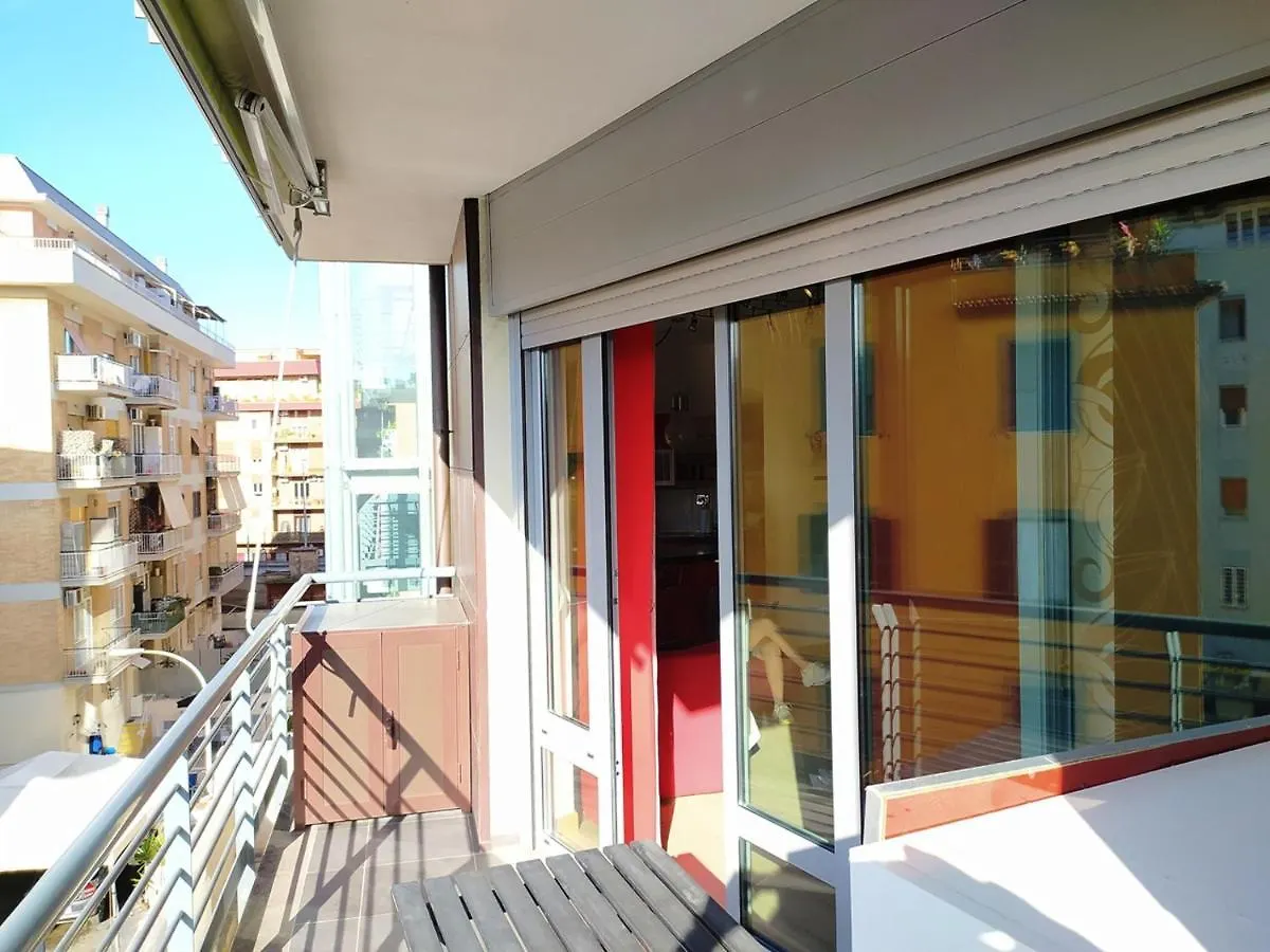 Appartamento Vicino Metro C - Mirti Rome